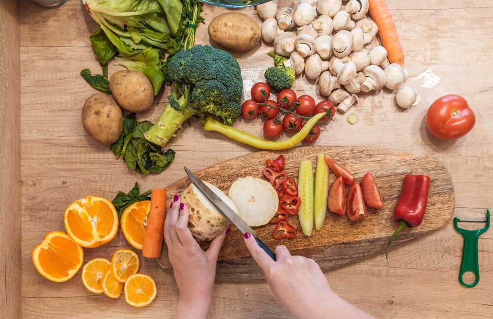 Clean Eating: A Simple Guide to a Healthier Lifestyle