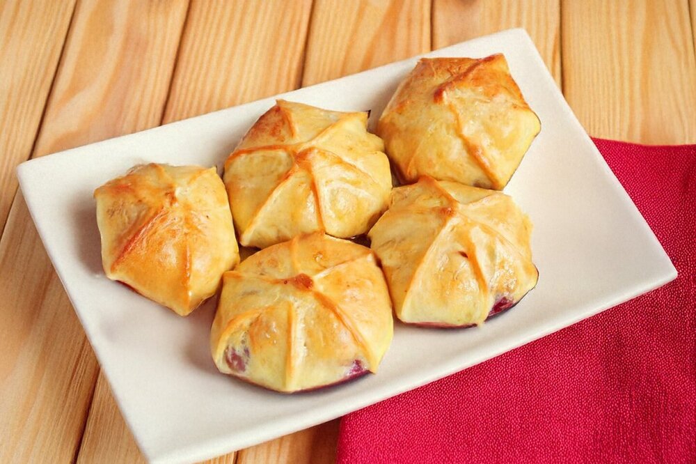 Baked Strawberry Hand Pies