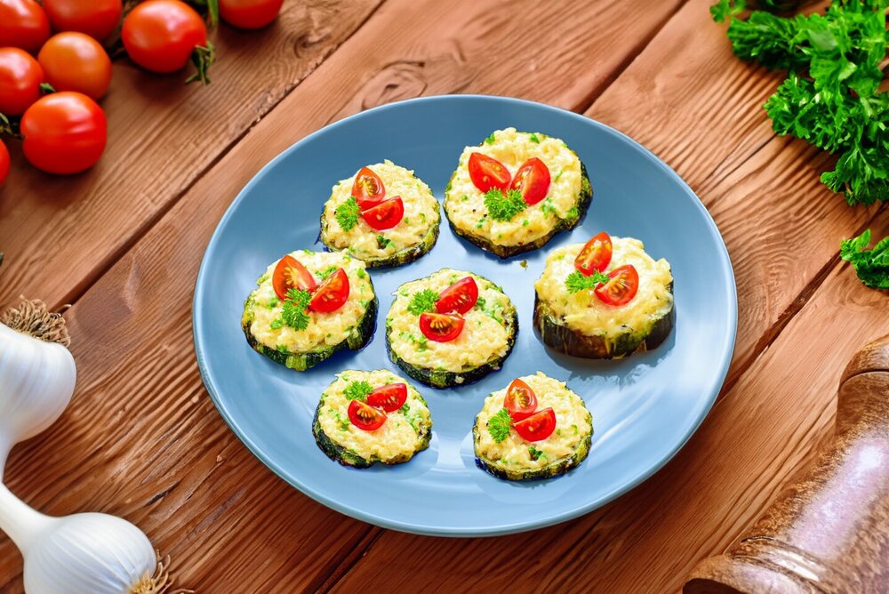 Fried Zucchini with Cheese and Garlic