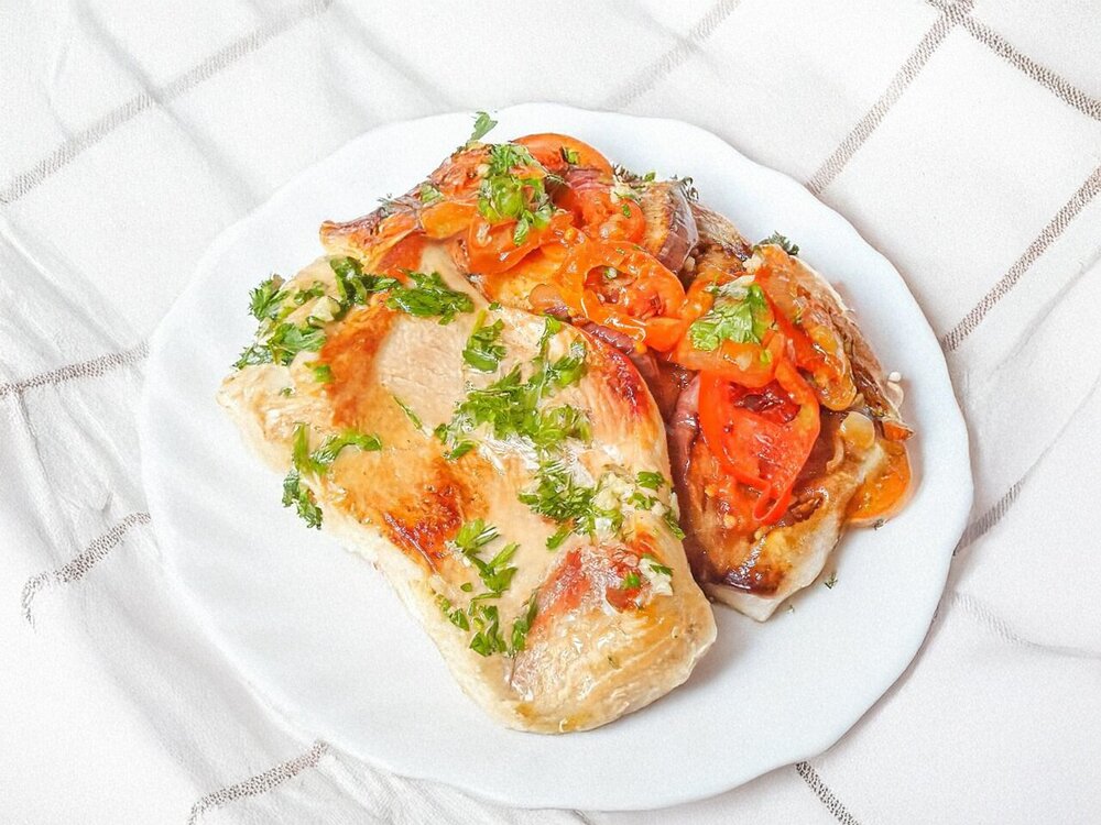 Turkey Steaks with Vegetables in the Oven