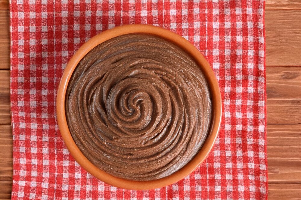 Chocolate Cake Cream with Cocoa