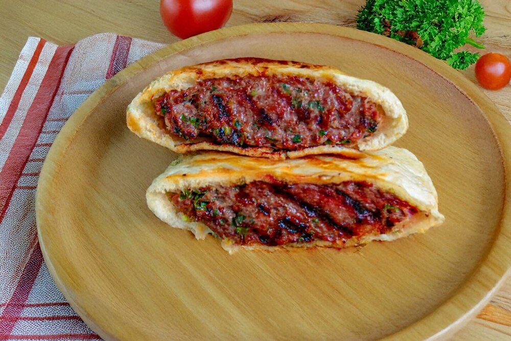 Pita with Beef Mince – Arayes Kebab