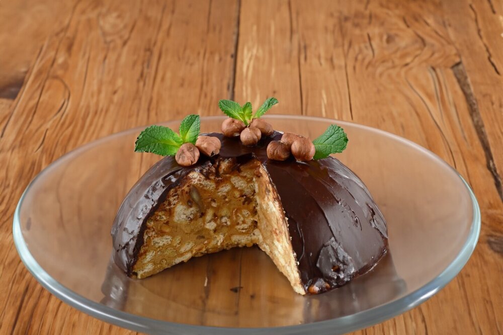 No-Bake Biscuit and Condensed Milk Cake